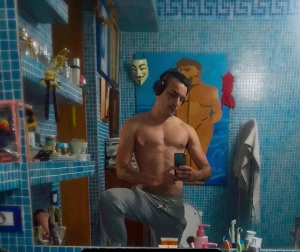 Moreno23cm23 Chatroom