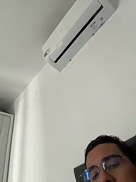 Morenolindo11 Chatroom