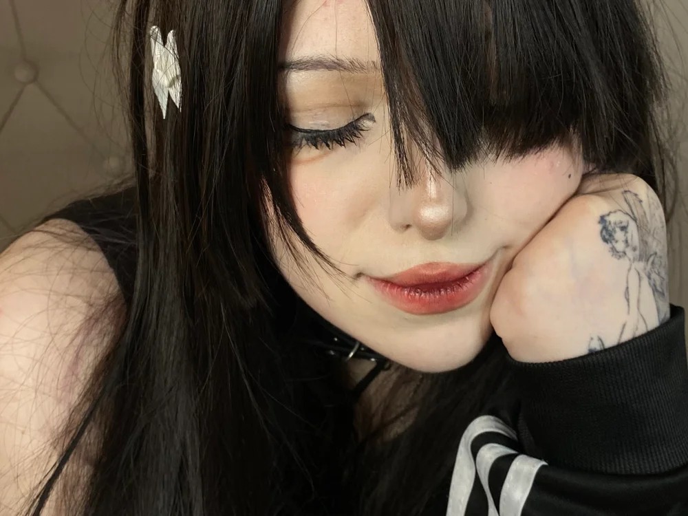 Morri_Moon Chatroom
