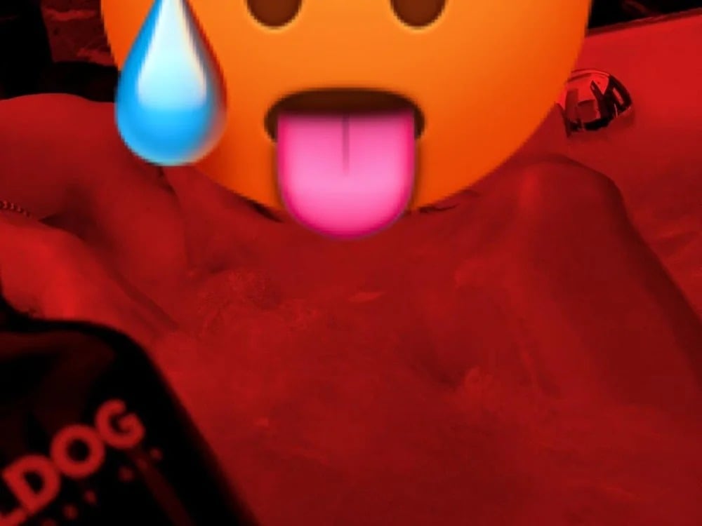 MrHard2 Chatroom