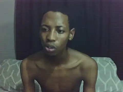 MrRight_Now3 Chatroom