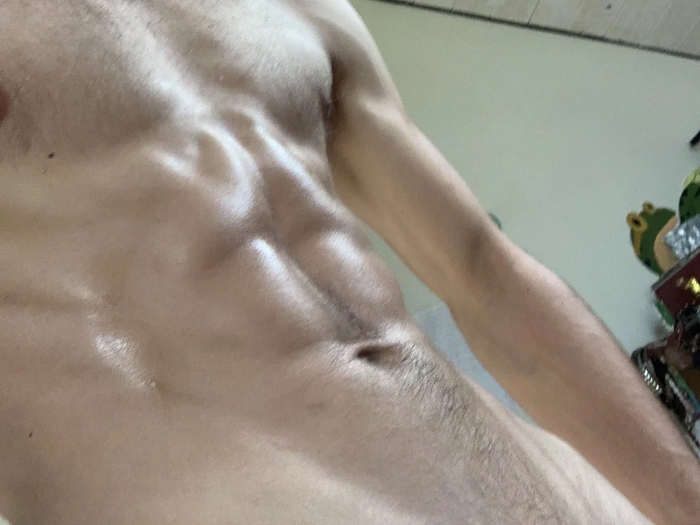Mr_FunLove Chatroom