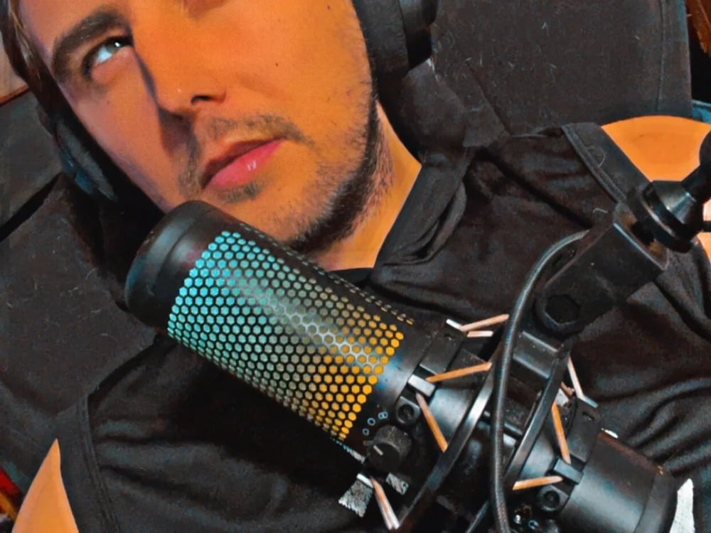 Mr_unknown96 Chatroom