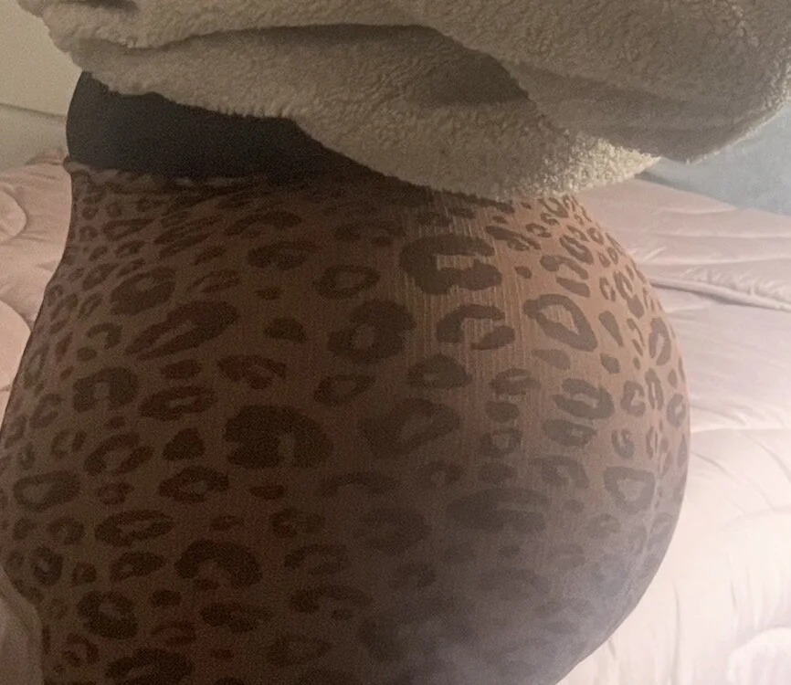 Ms_Hot_July Chatroom