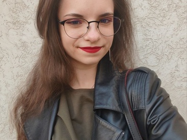 music-girl-love