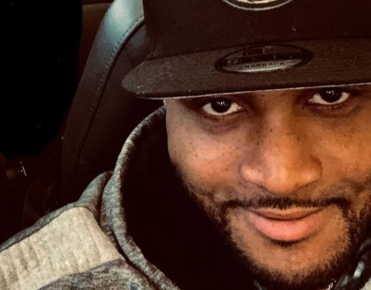 N0Thought3NT68 Chatroom