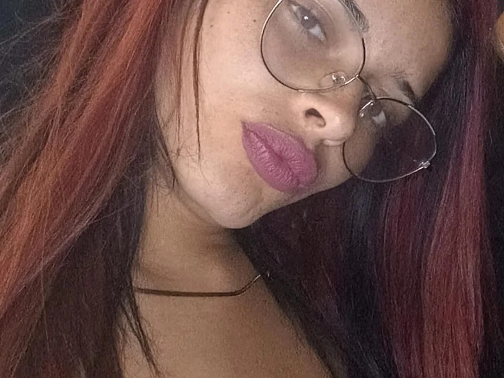 NATHA_VELEZ Chatroom