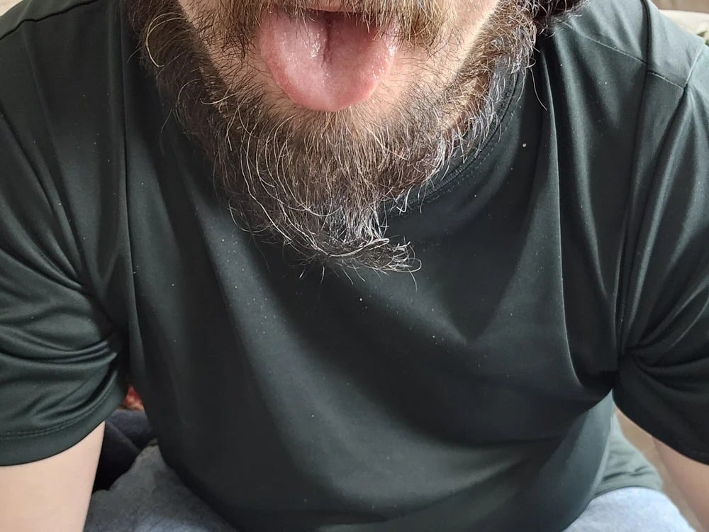 NAUGHTYCUMLOVER69 Chatroom