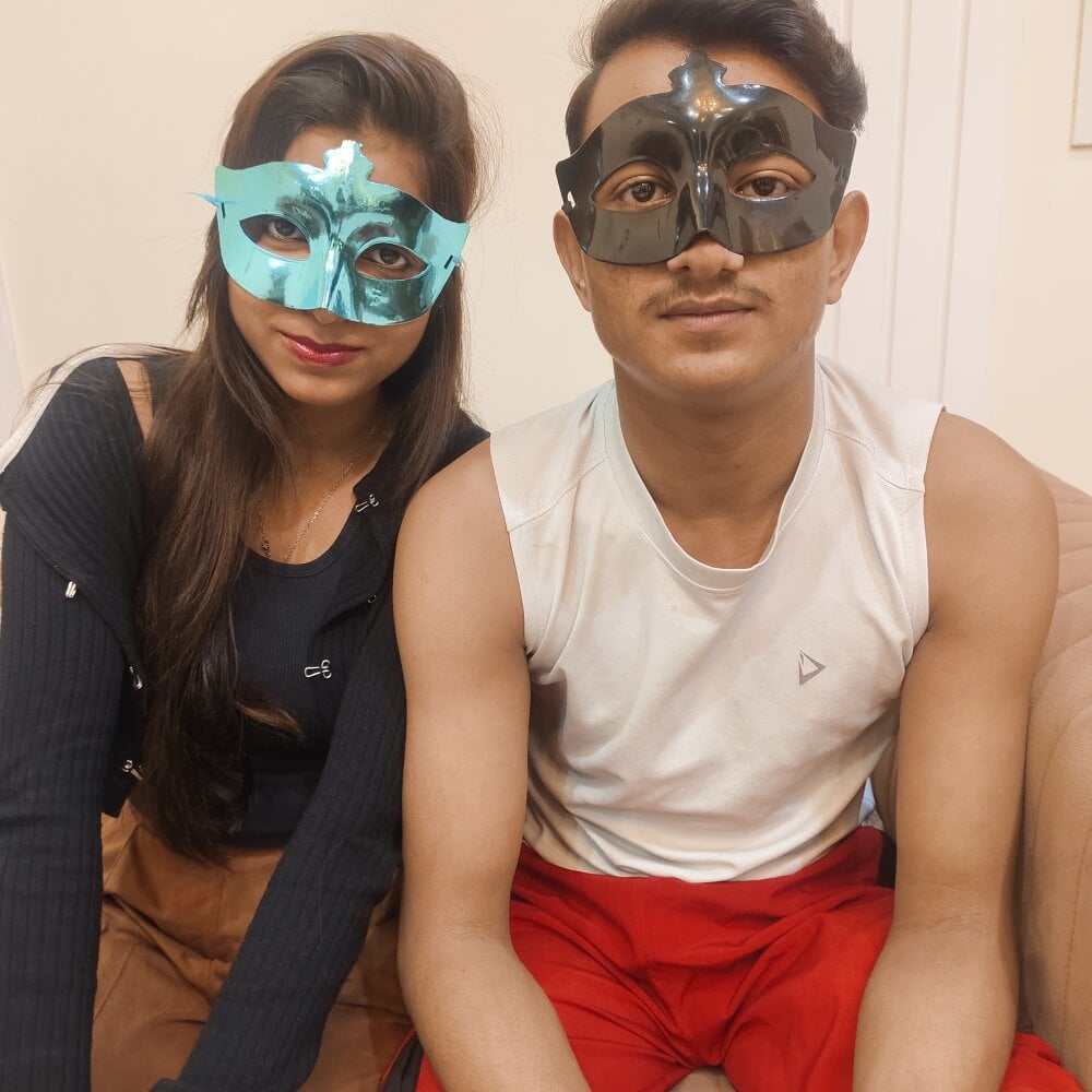 NOTTY_MEERA Chatroom