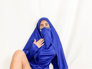 nahid-aziz