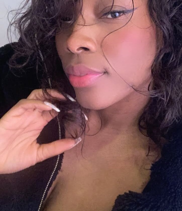 Nahomy_Tunner Chatroom