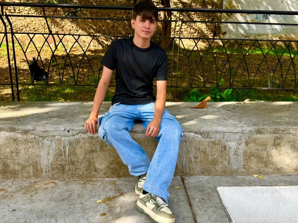 Naim_TheKing Chatroom