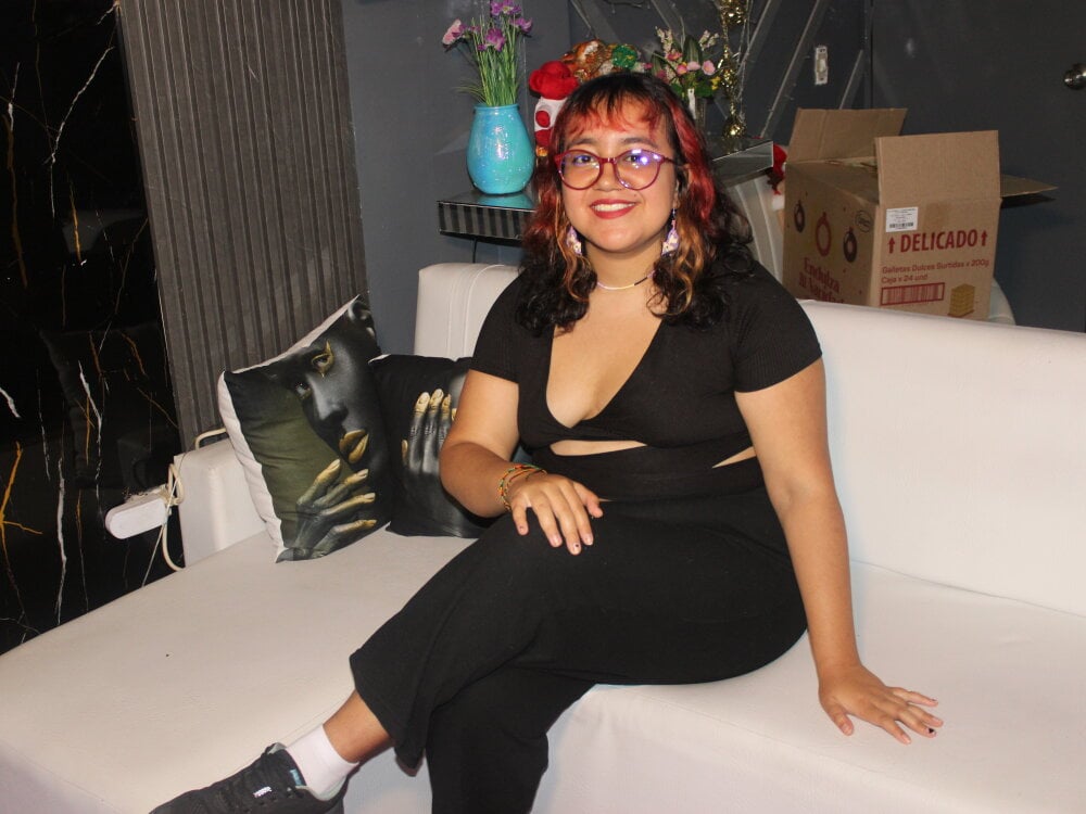 Nami_Nerona Chatroom