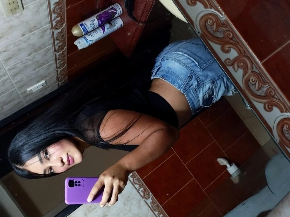 Naomy_Reiden Chatroom