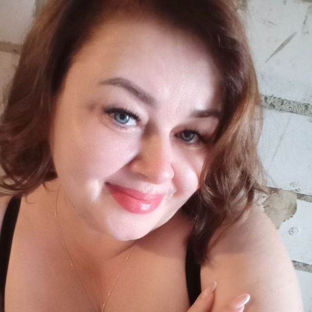 Natali-Gucci Chatroom