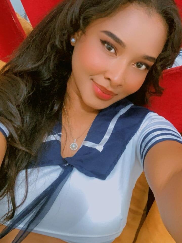 Natasha_Loppes Chatroom