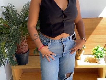 naty-kiss23