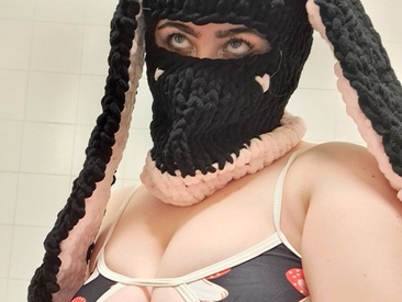 naughtychubbybunny
