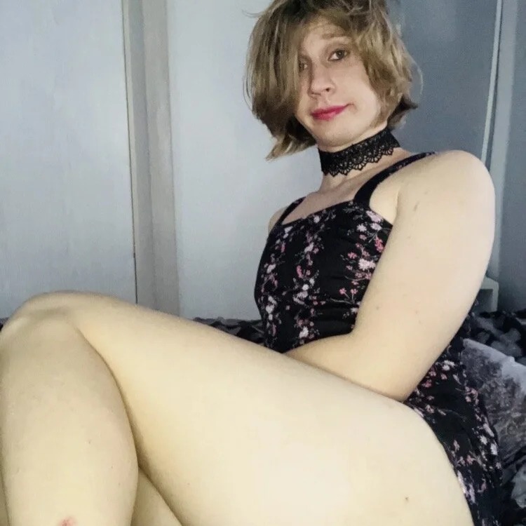 NaughtyMicka Chatroom