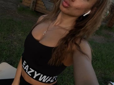 naughty-bunny's Live Webcam naughty-bunny