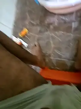 Naughtyyy_boy Chatroom