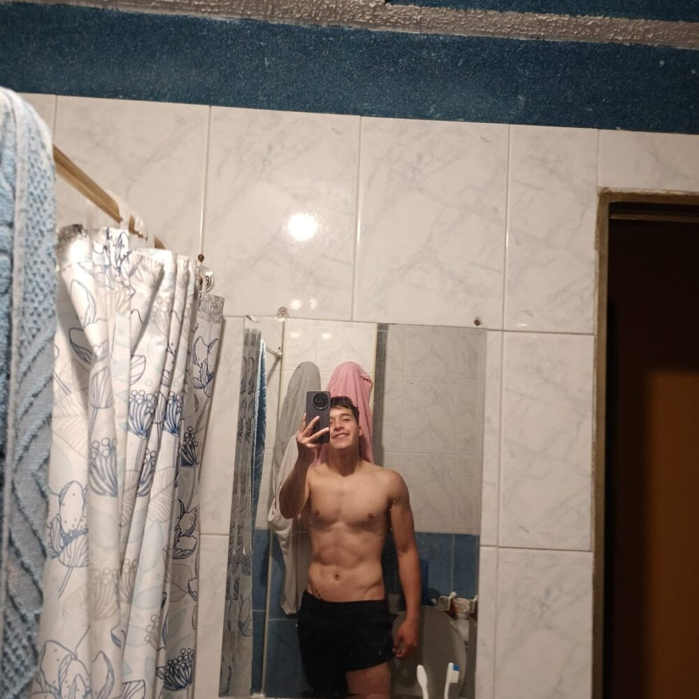 NaugthyCoupleX_ Chatroom