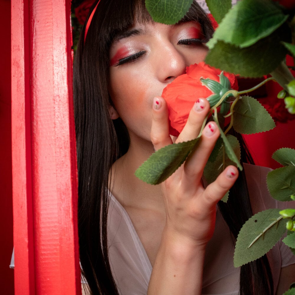 Naya_Velvet Chatroom