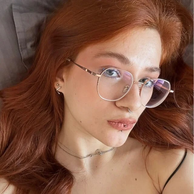 NeeCarfave Chatroom