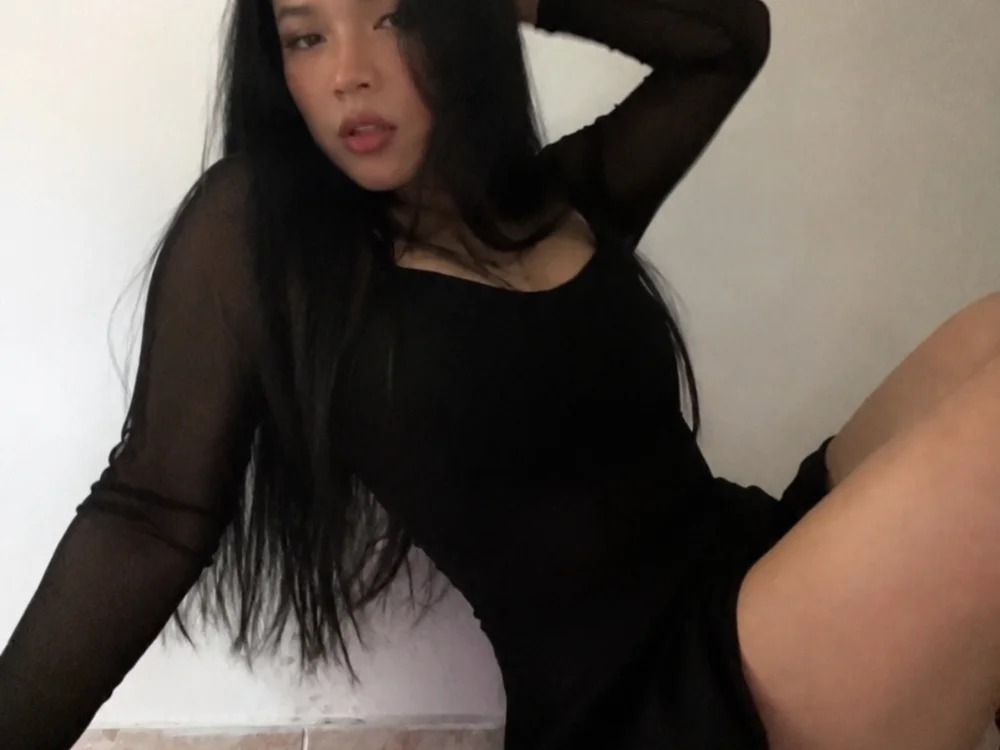 Neferu_pardo Chatroom