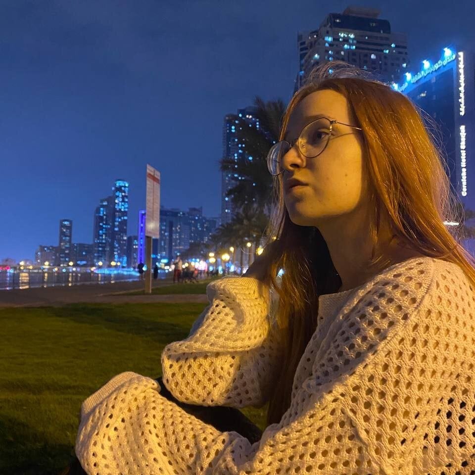 NeliaStarnaud Chatroom