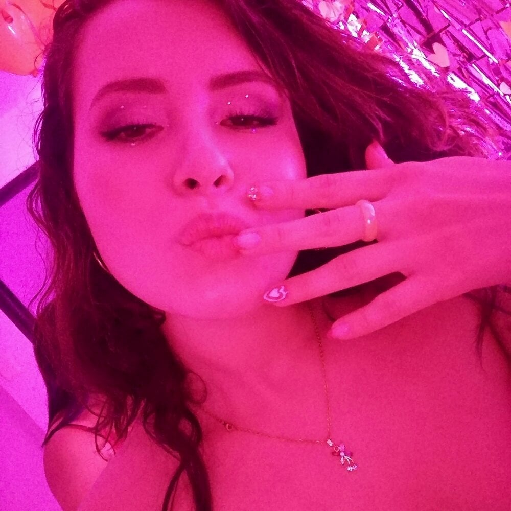 NeredaXxx Chatroom