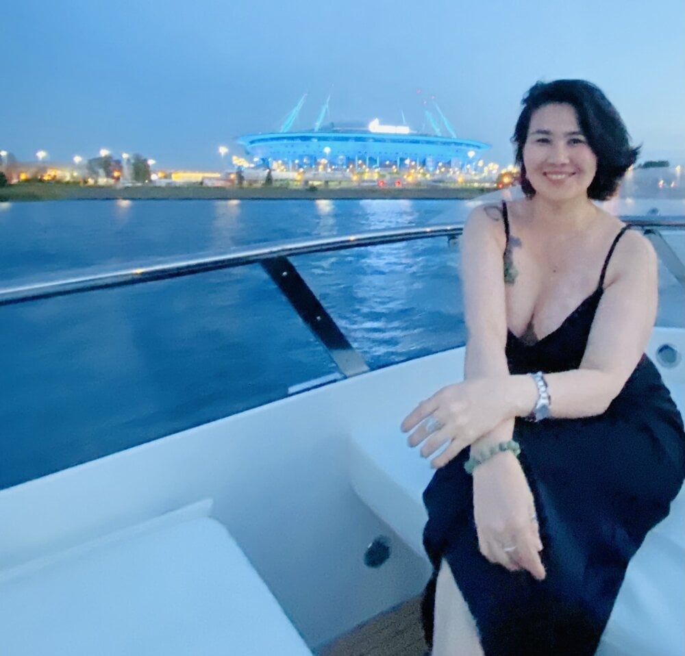 Nettie_Allie Chatroom