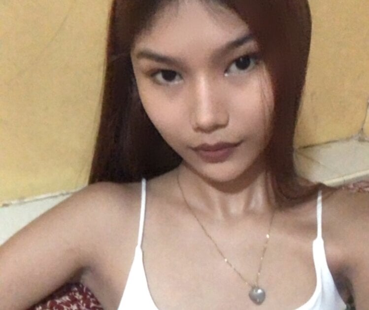 NicoleAsianHot1111 Chatroom