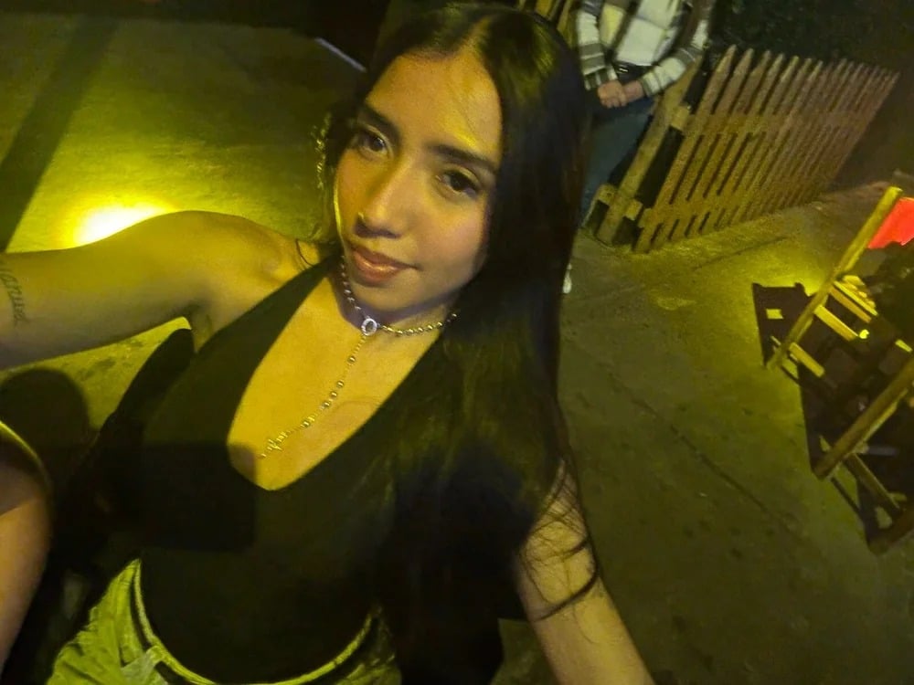 Nicole_jade Chatroom