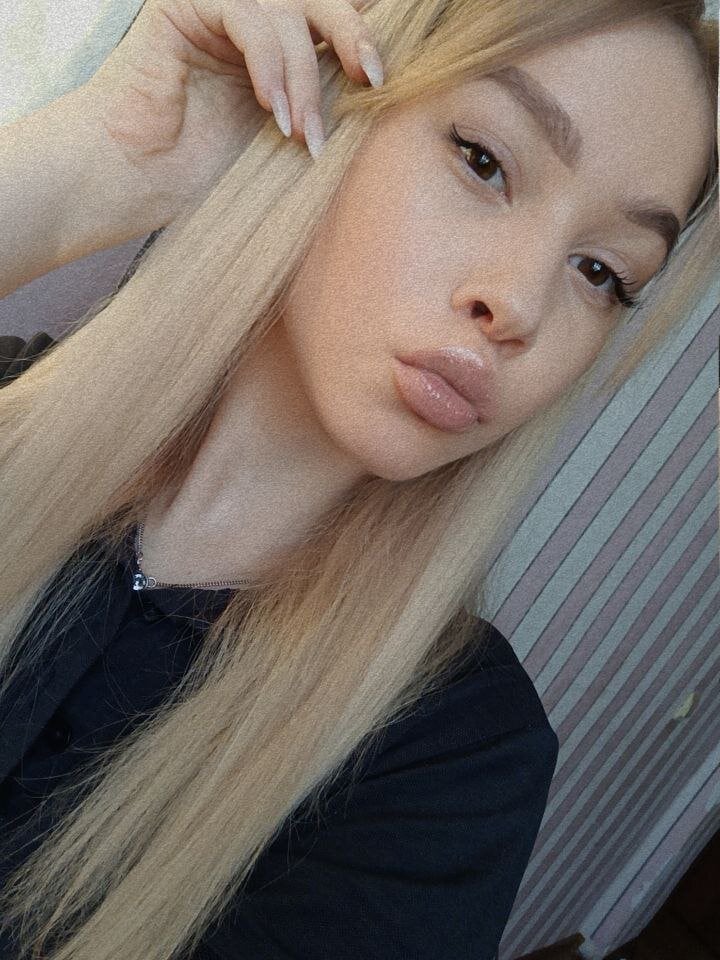 Nicollovee Chatroom