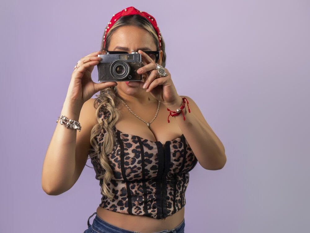 Nicoolsmiith Chatroom