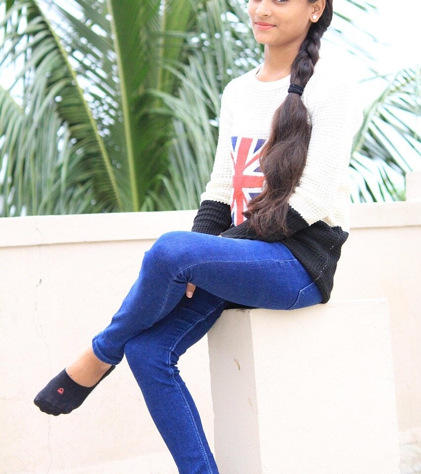 Nidhi_lovely Chatroom