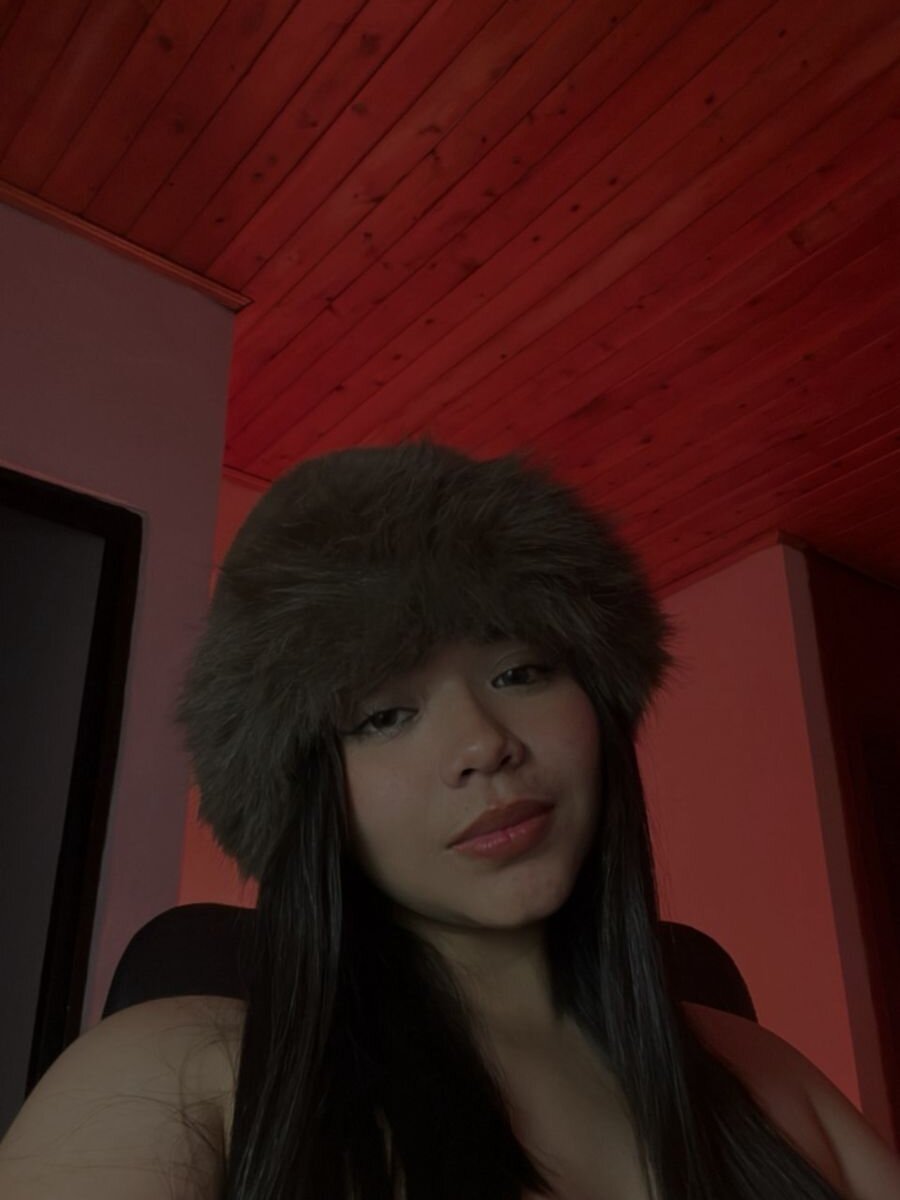 NikaVelvet1 Webcam Profile Picture NikaVelvet1 Chatroom