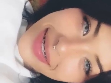 nika-hot