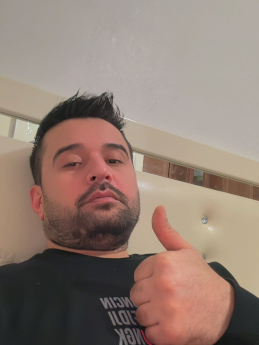 NiktirGit31 Chatroom