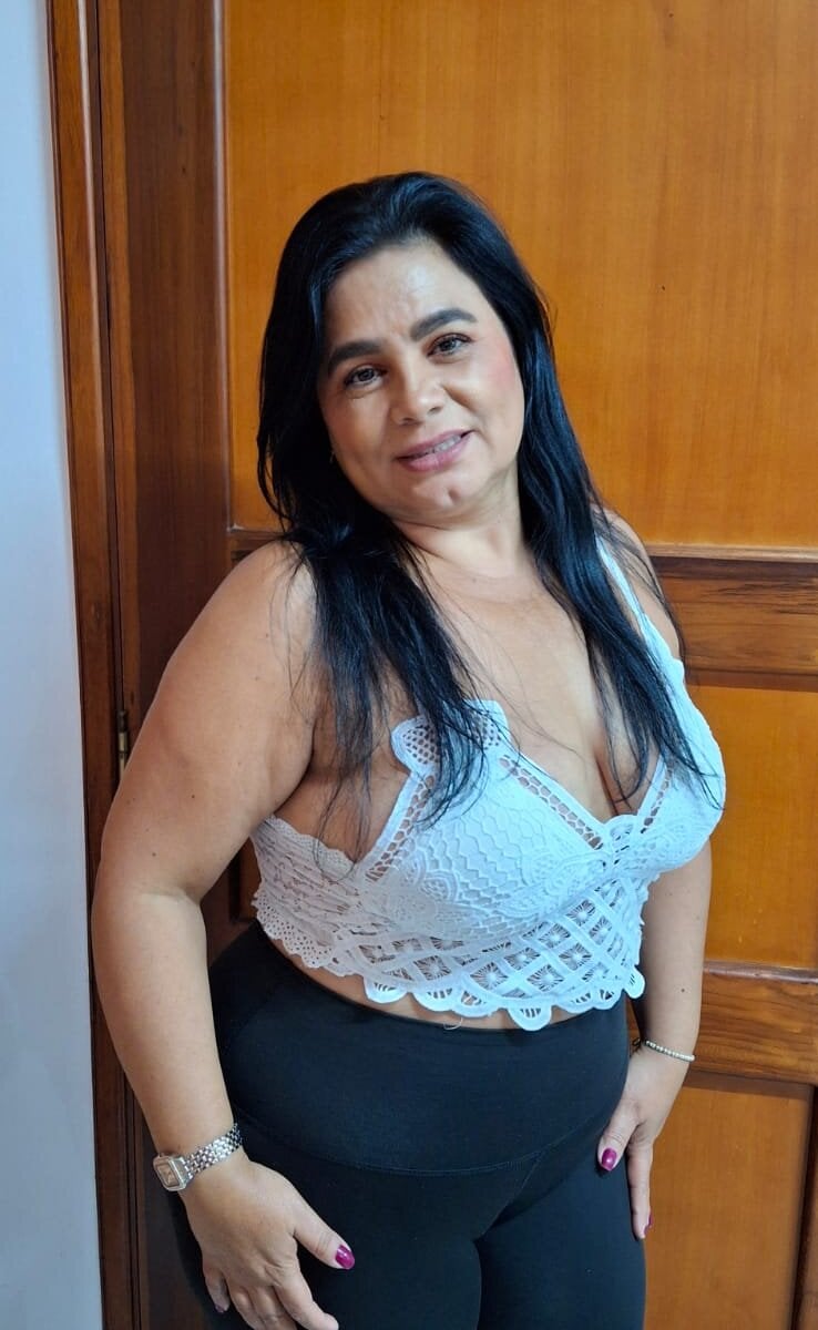 Noemi_Rioz Chatroom