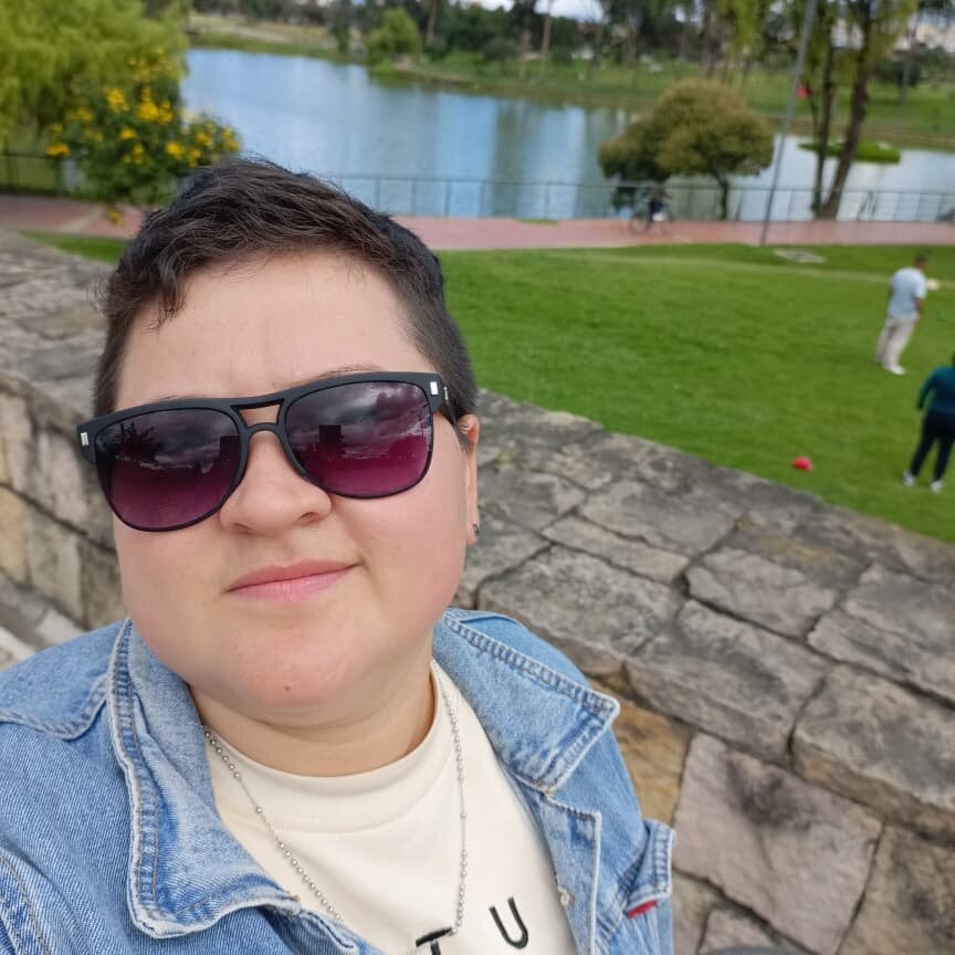 Noha_Whiitee Chatroom