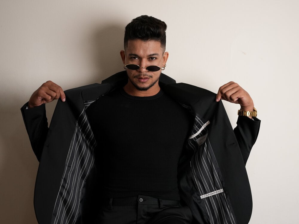 Nolan_joness Chatroom