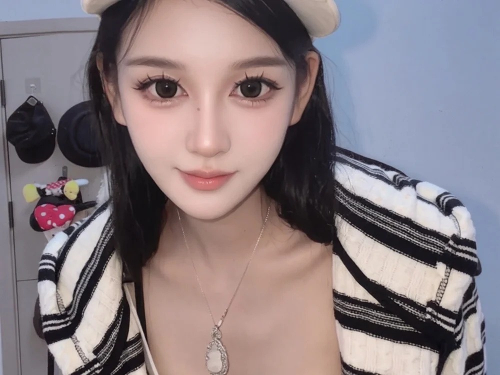 Nora8888 Chatroom
