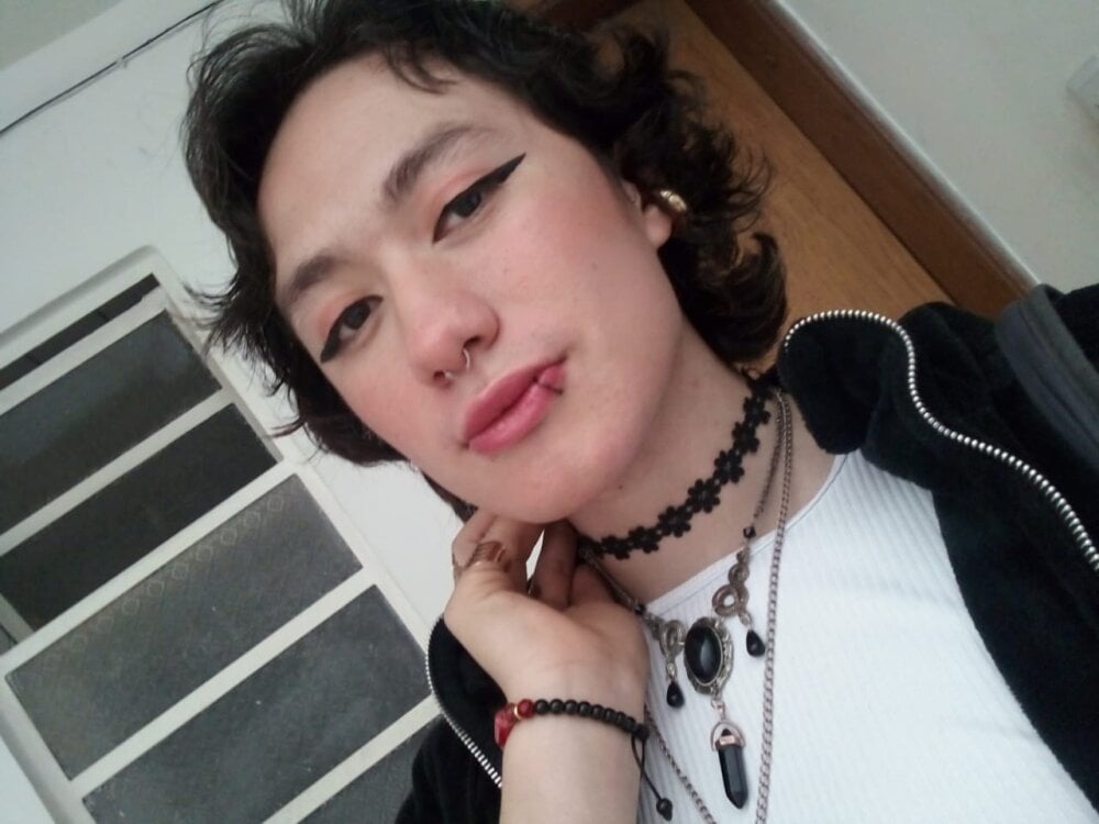 Nova_Len Chatroom