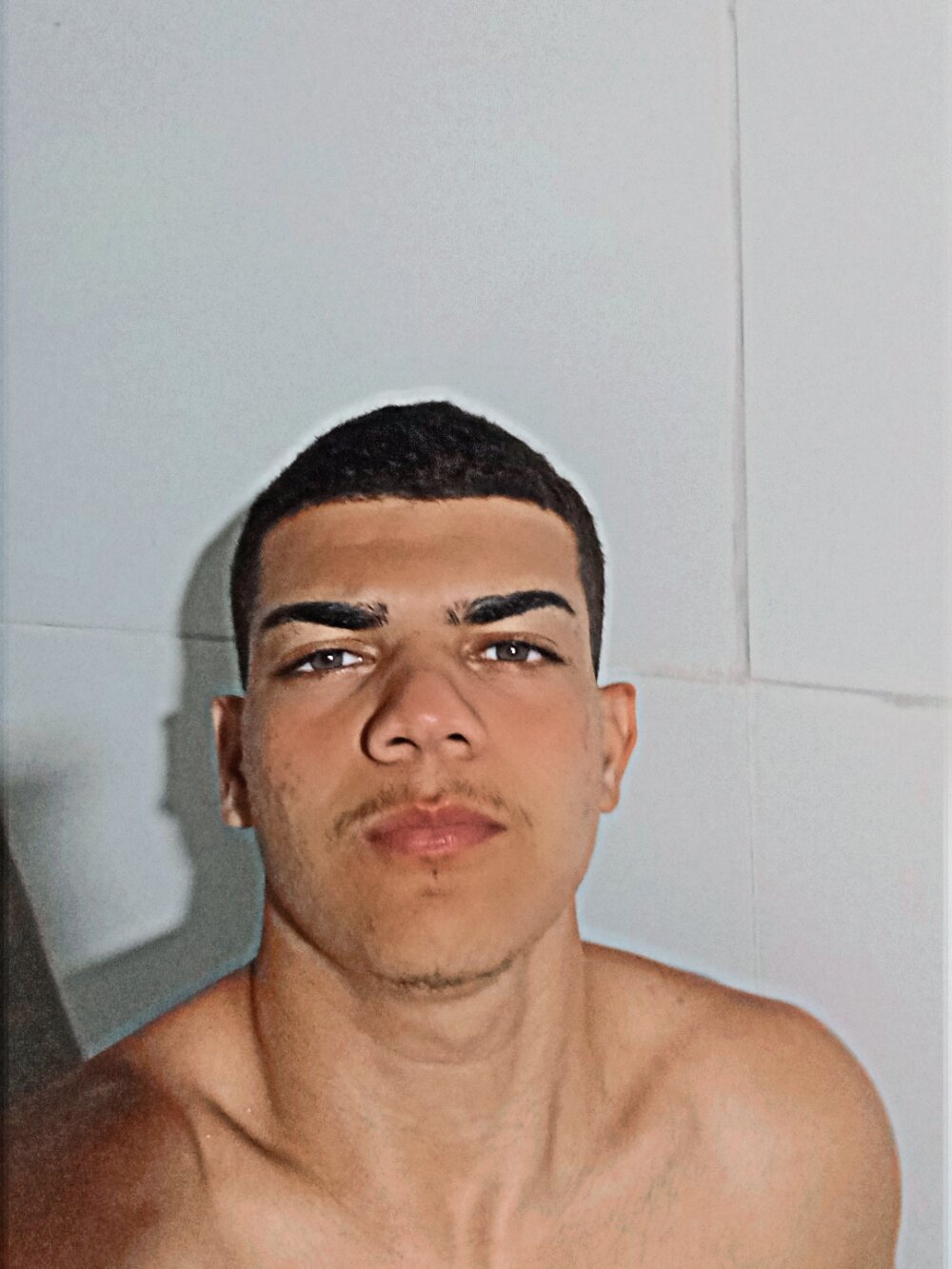 Novin200gomes Chatroom