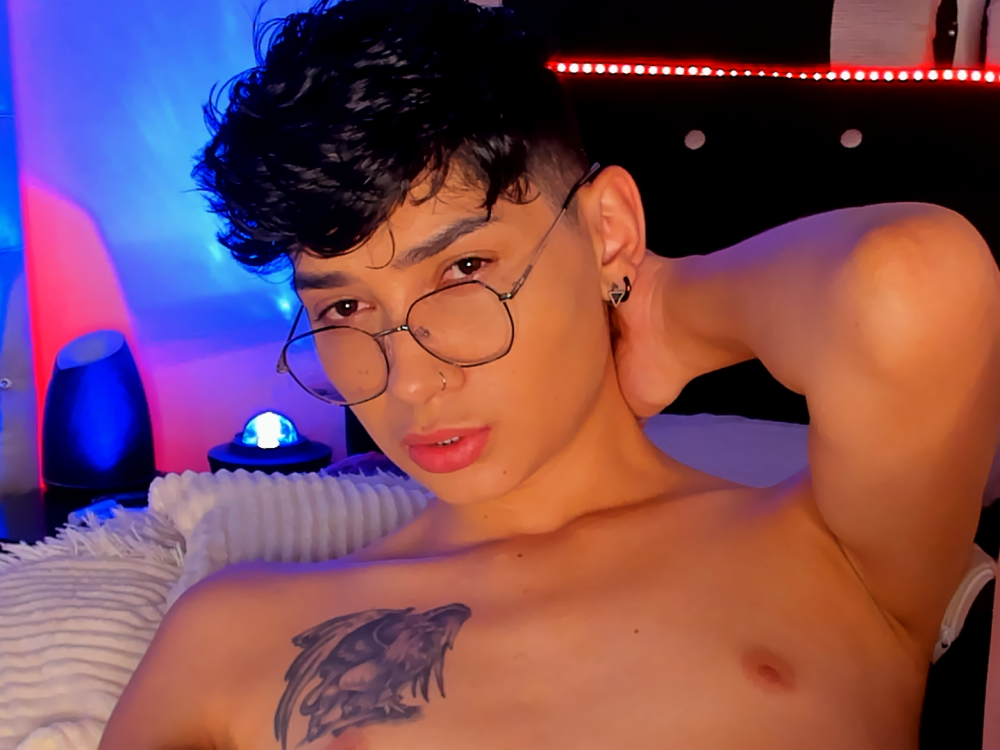 Nutt__Foxx Chatroom