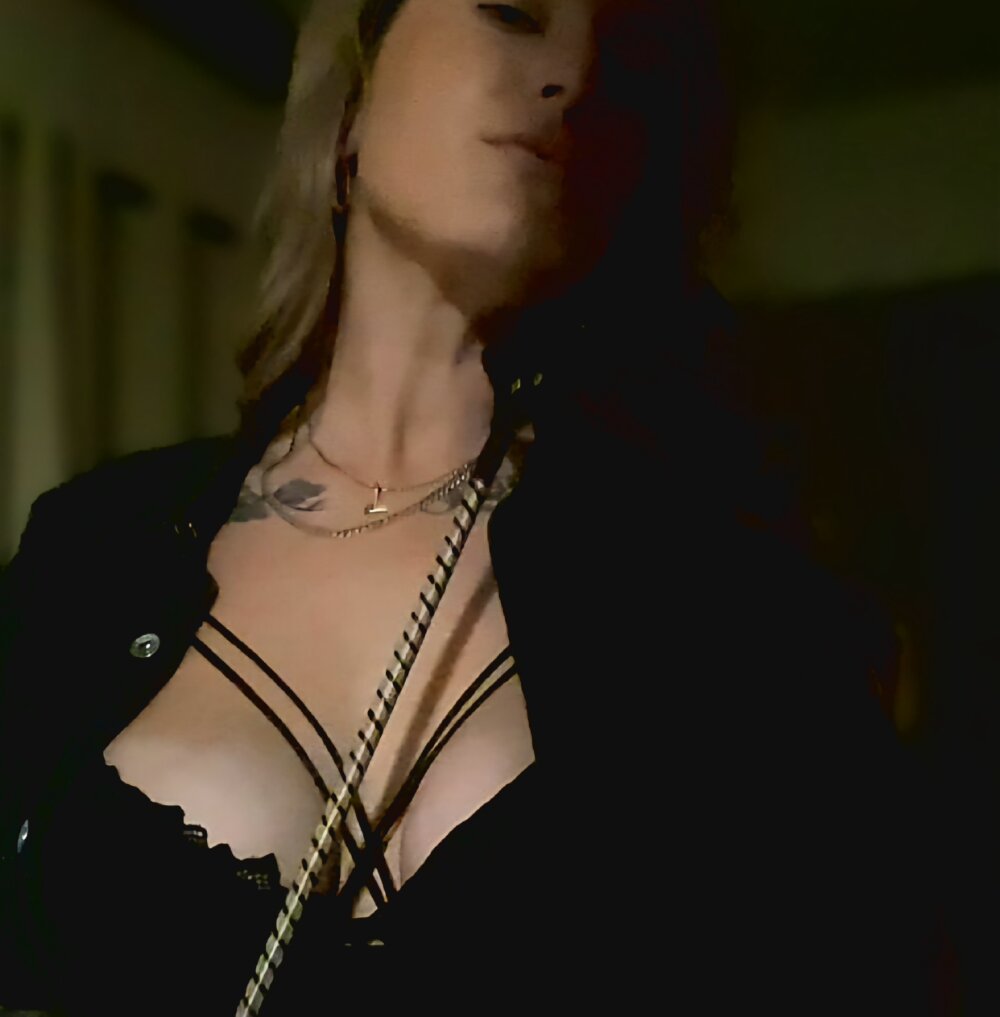 OdetteDelane Chatroom
