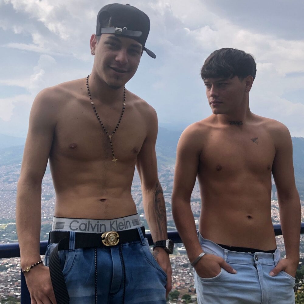 Oficial_KingOfHeavens Chatroom