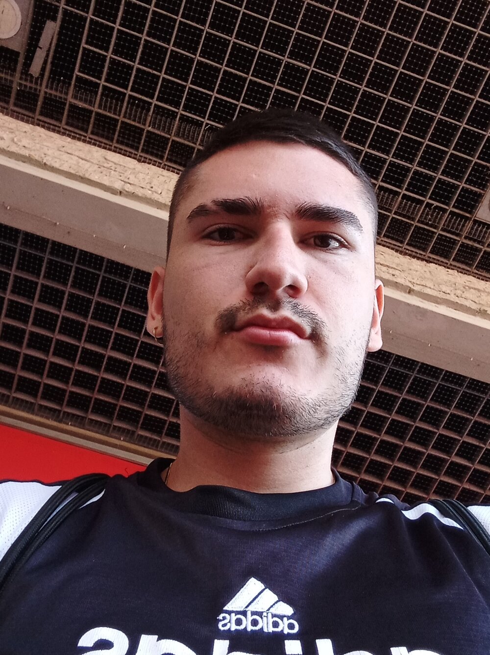 Oliver18xxx Chatroom